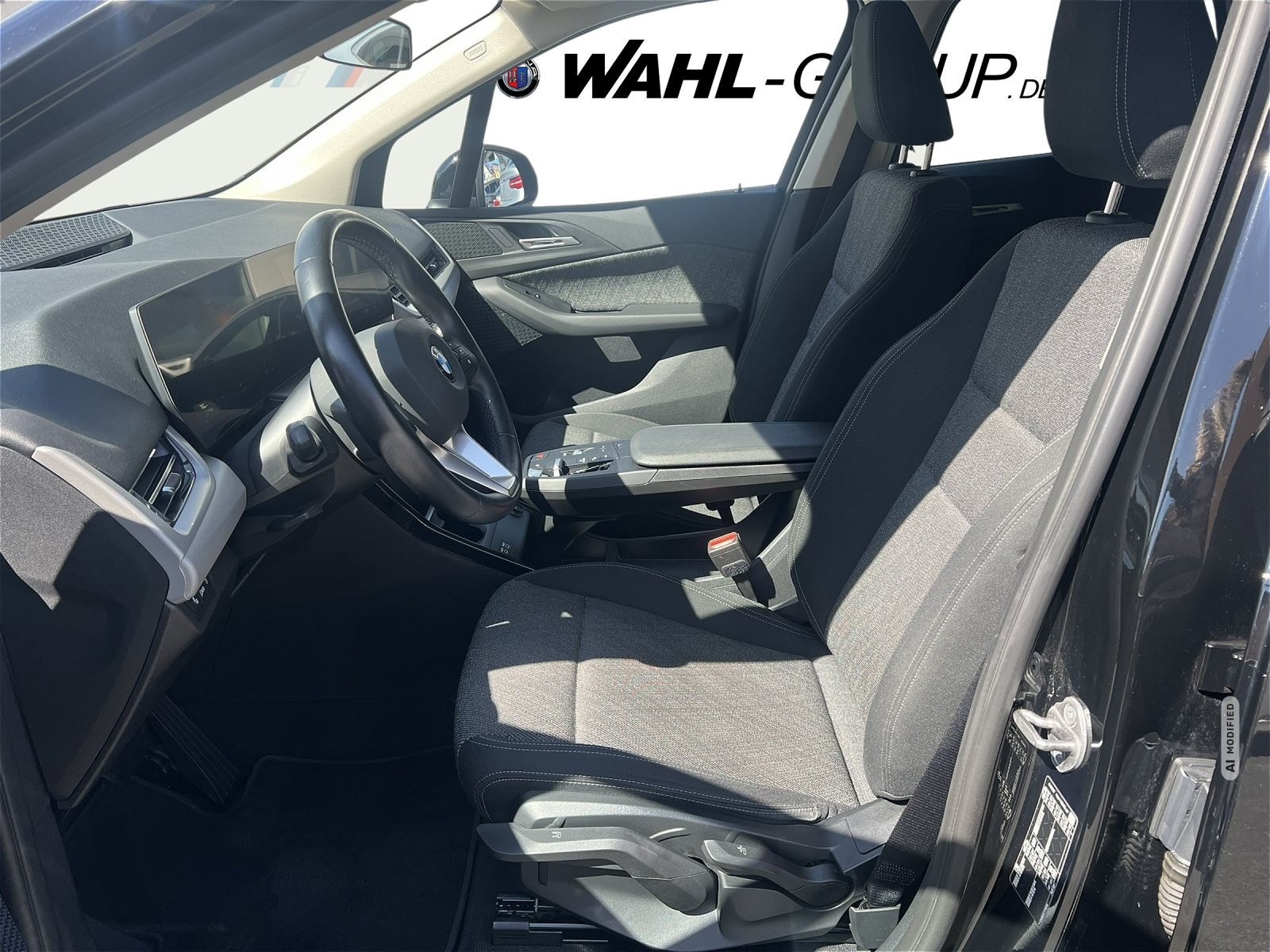 BMW 218 Active Tourer AHK LIVECOCKP+ LED ACTIVEGUARD