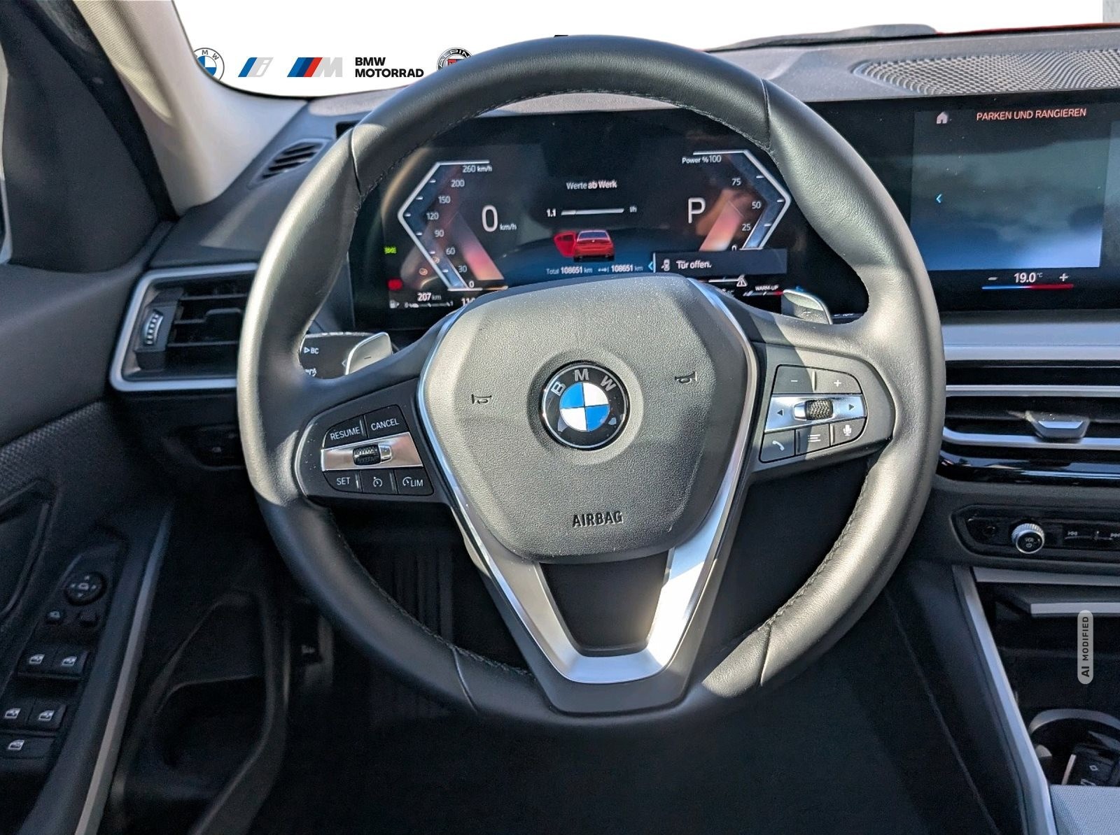 BMW 318 AUT LC PLUS AHK 17 LM GRA PDC SHZG DAB DURCHLADE