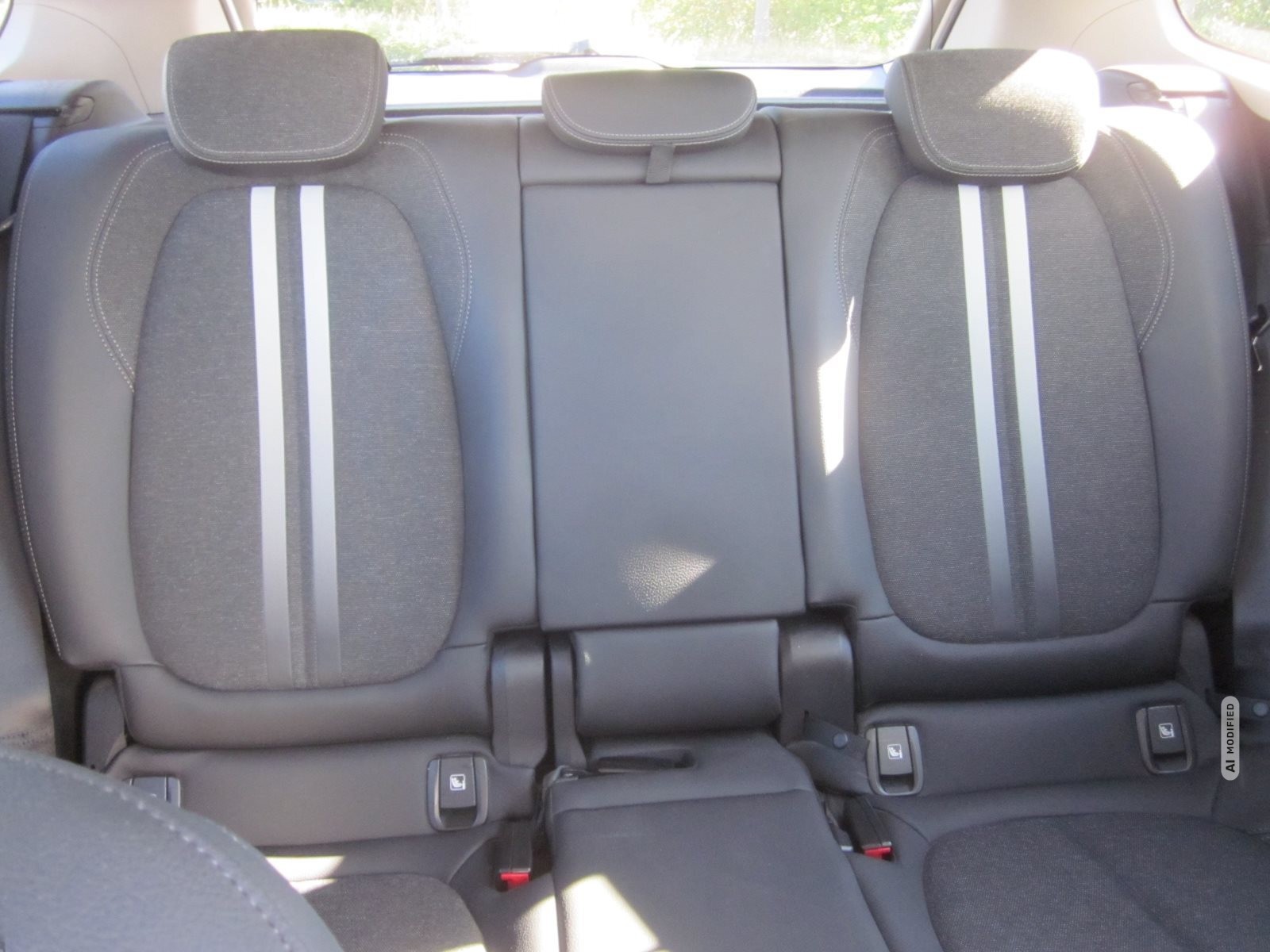 BMW X1 SPORT LINE NAVI PLUS HUD AHK RFK LED ALARM KOMFORTZG DAB