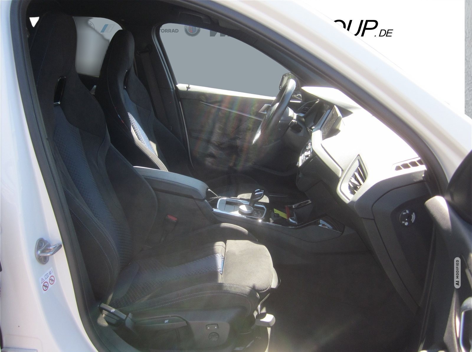 BMW 118 M SPORT DKG LC PROF LED AHK GRA DAB WLAN PARKASSIST