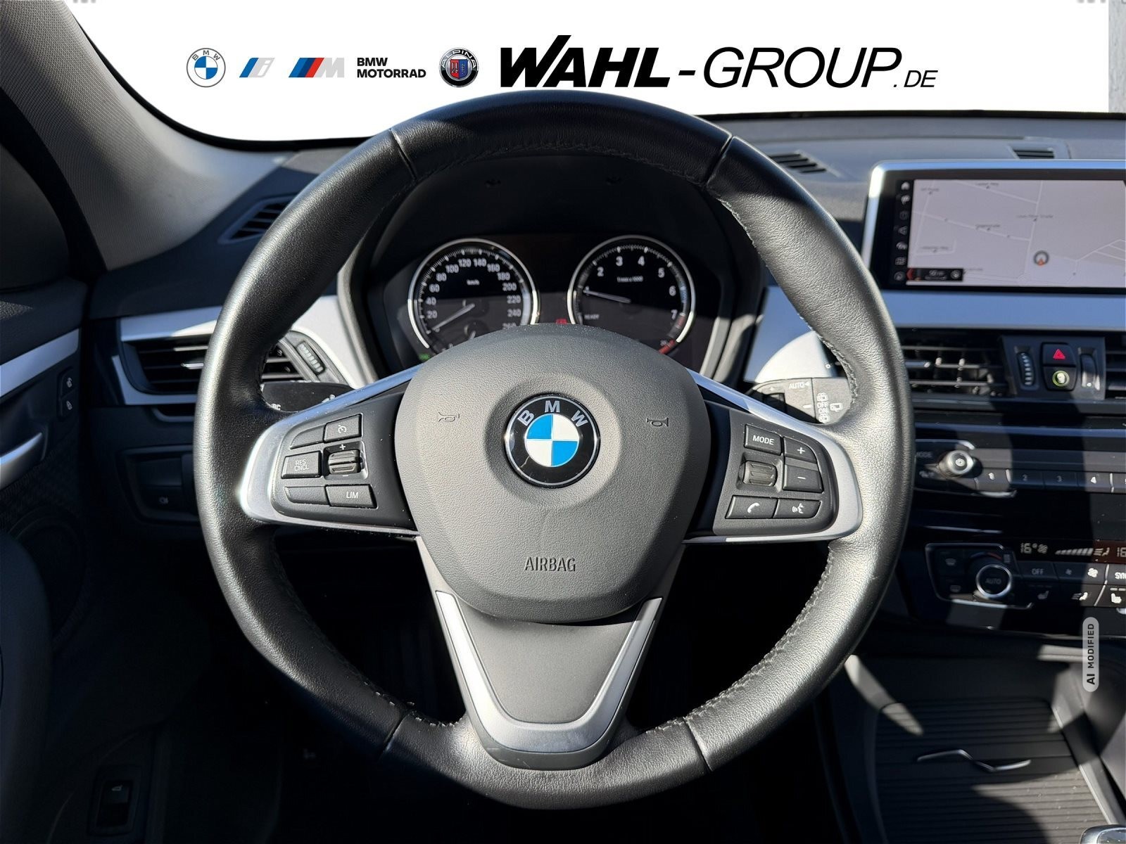 BMW X1 Advantage AHK Navi LED Sport SHZ PDC