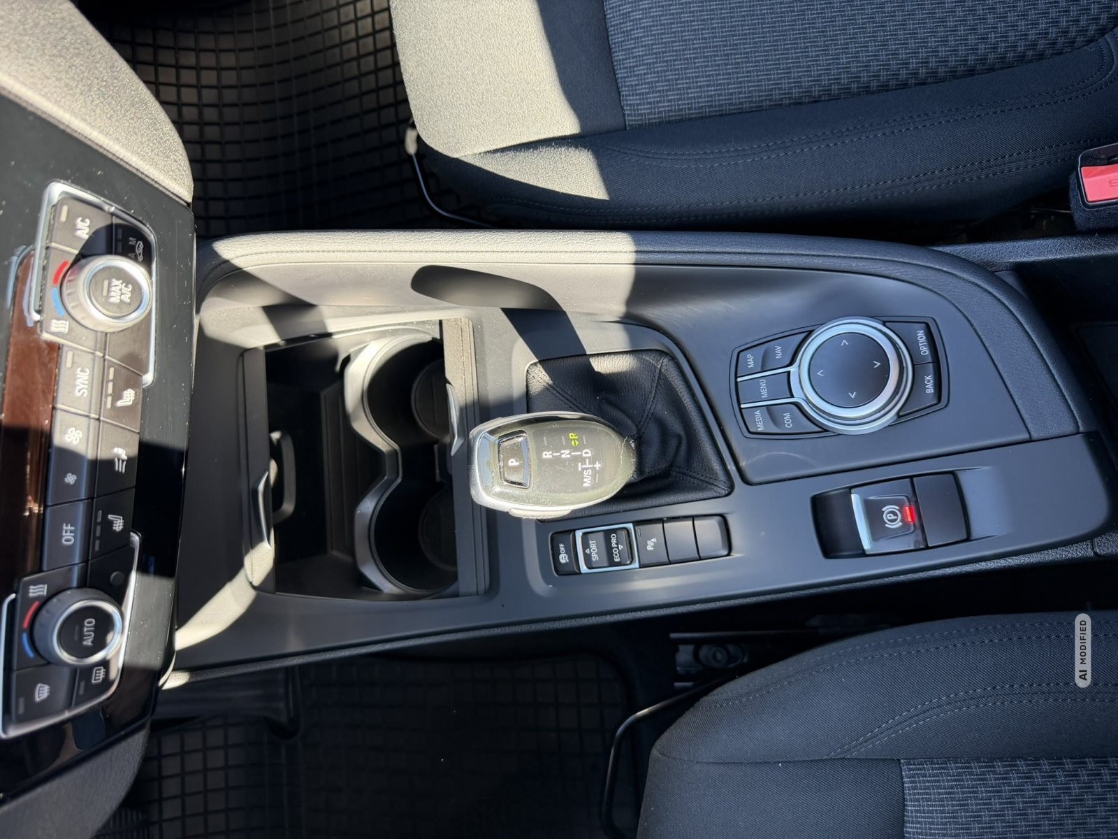 BMW X1 Advantage AHK Navi LED Sport SHZ PDC