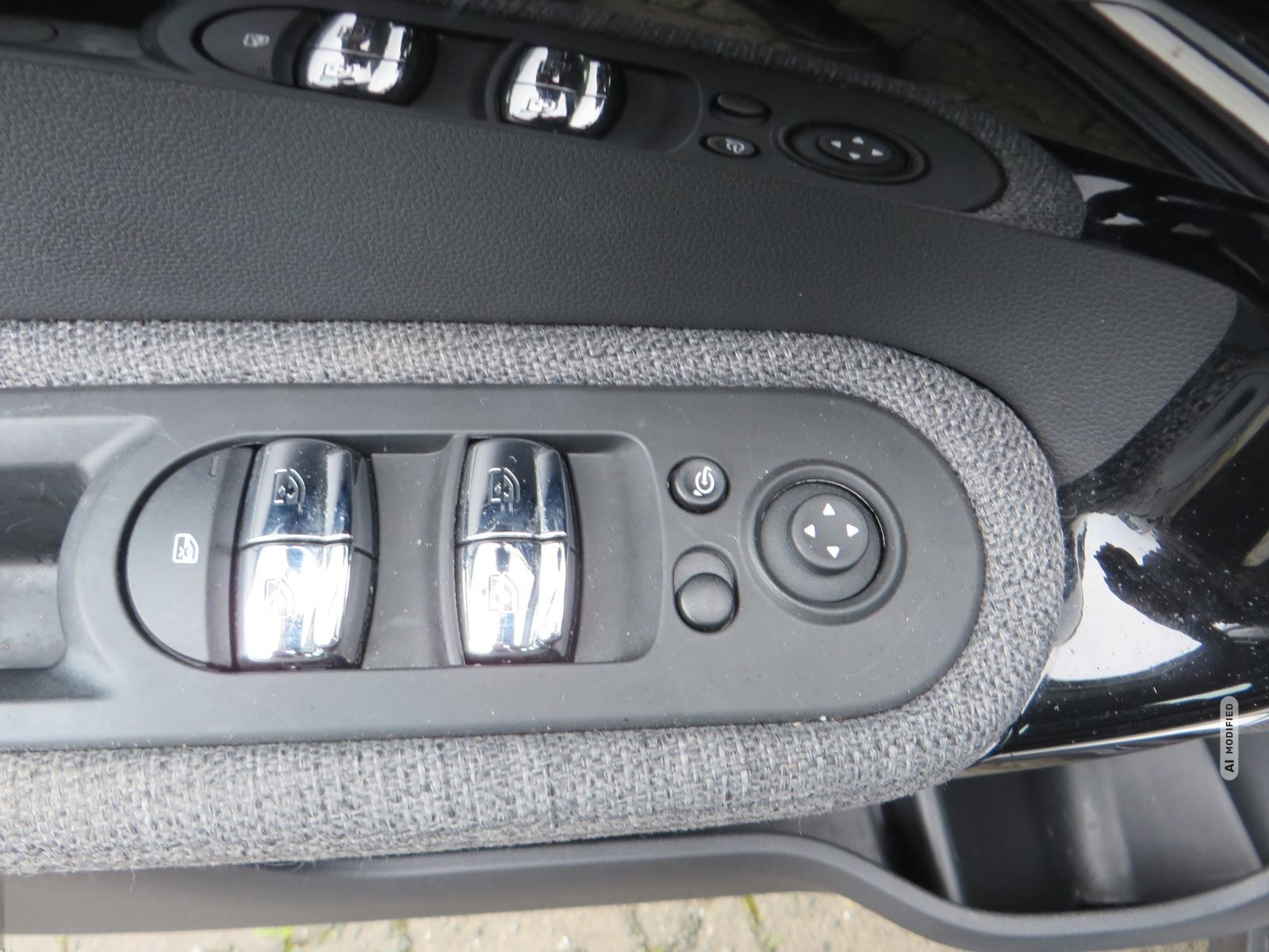 MINI Cooper Countryman CLASSIC TRIM DKG NAVI SPORTSITZE LED GRA RFK PDC KOMFORTZG DAB