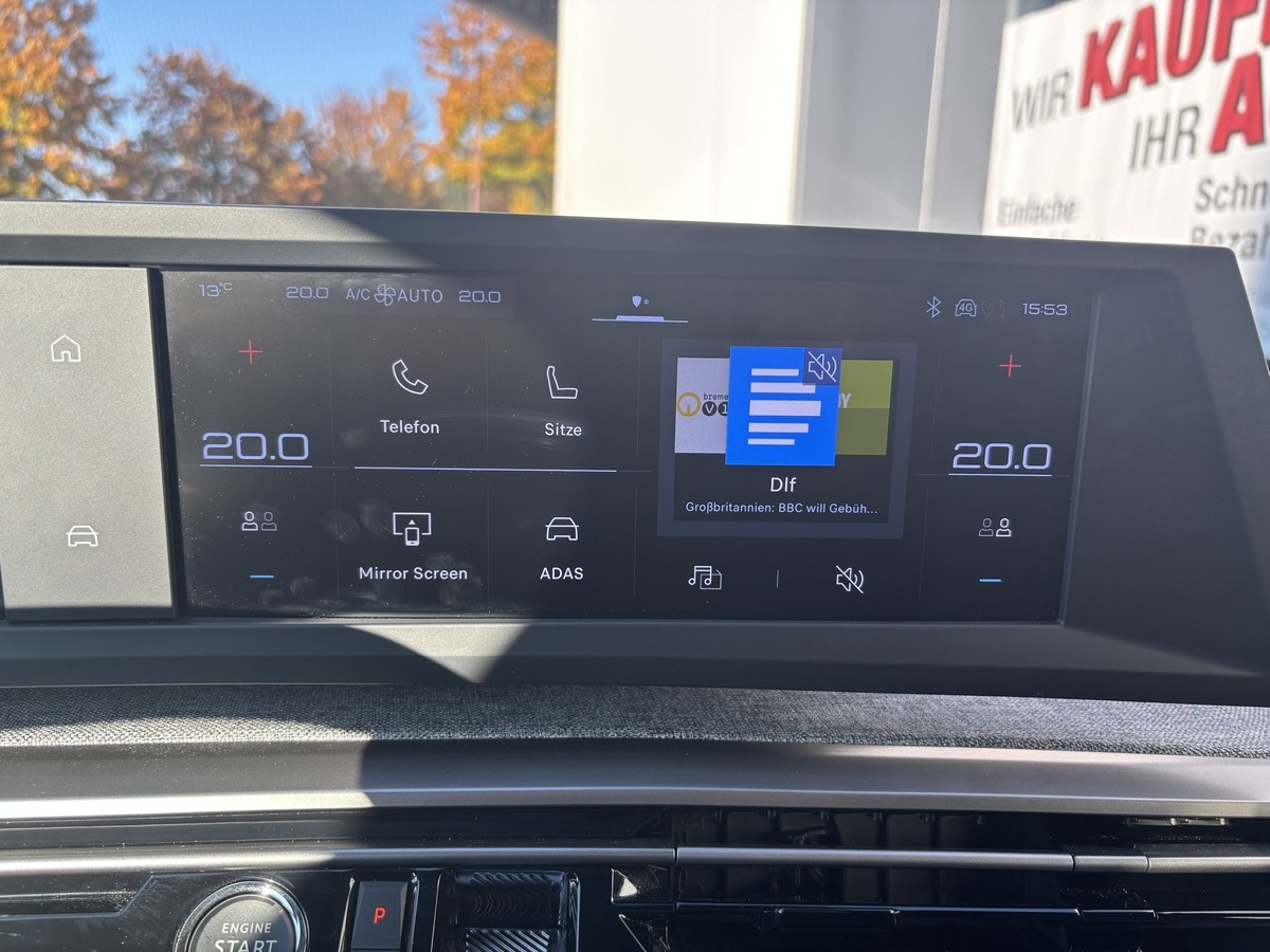 Peugeot 3008 HYBRID*AUTOMATIK*SITZHEIZUNG*KAMERA*CARPLAY*