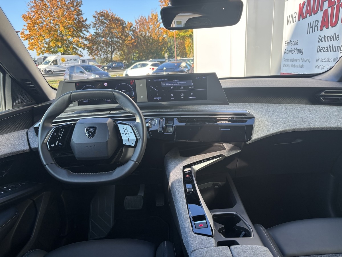 Peugeot 3008 HYBRID*AUTOMATIK*SITZHEIZUNG*KAMERA*CARPLAY*