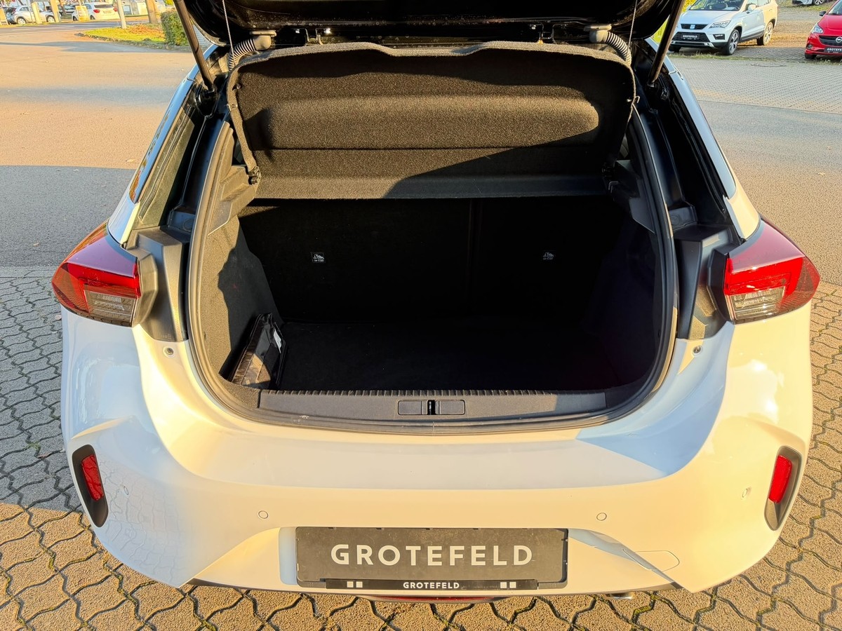 Opel Corsa F 1.2 Turbo GS + Allwetterreifen