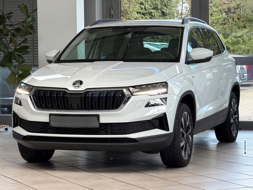 Skoda Karoq 2TDI Tour | 360°|ACC|AHK|KESSY|CARPlAY