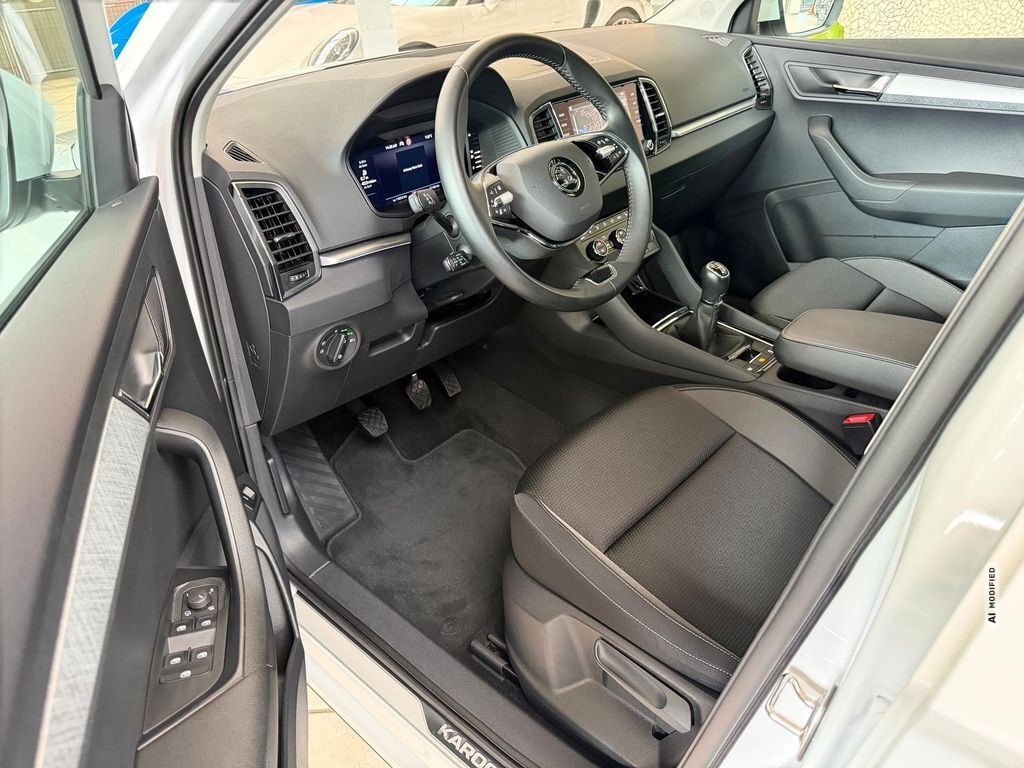 Skoda Karoq 2TDI Tour | 360°|ACC|AHK|KESSY|CARPlAY