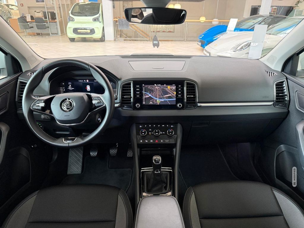 Skoda Karoq 2TDI Tour | 360°|ACC|AHK|KESSY|CARPlAY