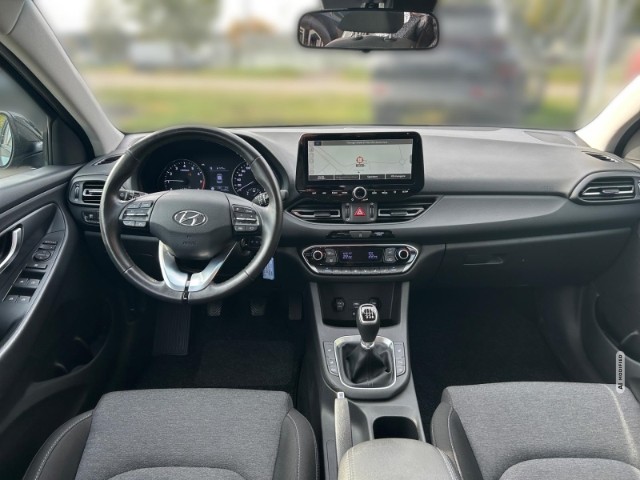 Hyundai i30 Trend Mild-Hybrid 1.5 T-GDI EU6d Navi Apple CarPlay Android Auto Mehrzonenkl