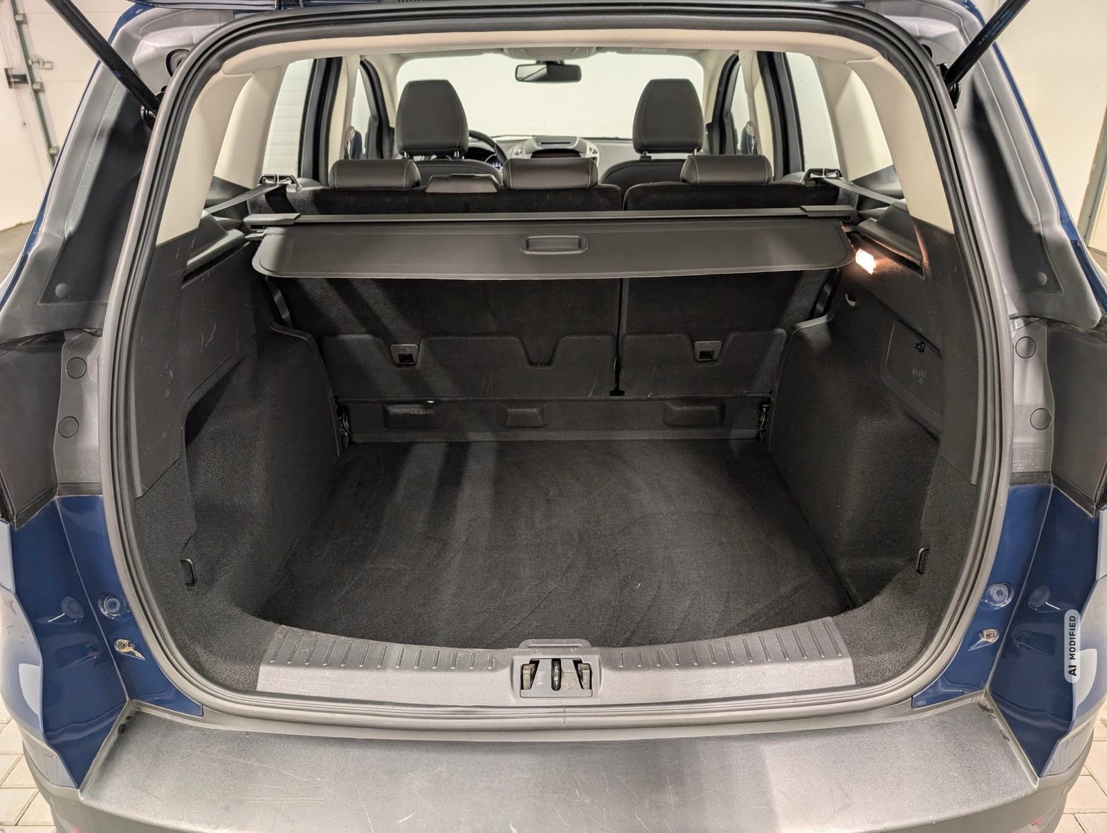 Ford Kuga Titanium Navi/SHZ/PDC/AHK/GRA/Keyl/17-LM