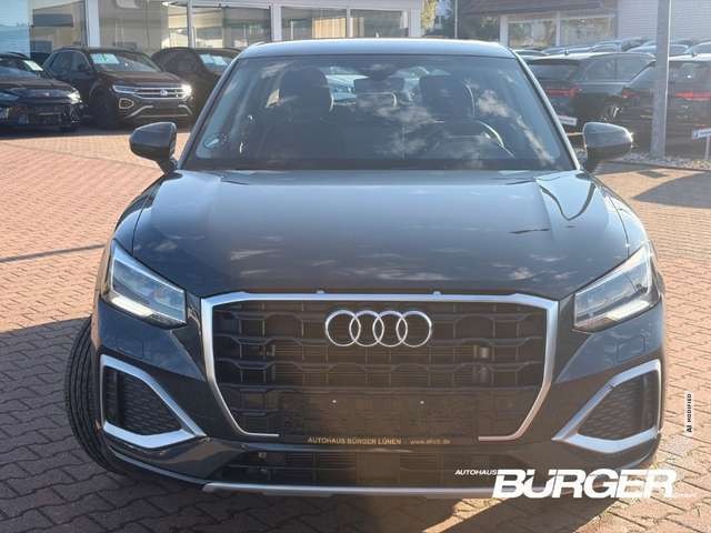 Audi Q2 35 TFSI DSG LED Kamera SitzHZG Tempo CarPlay PDC v
