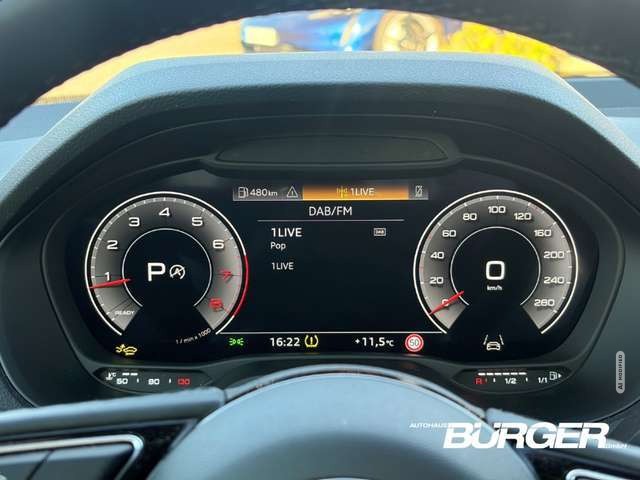 Audi Q2 35 TFSI DSG LED Kamera SitzHZG Tempo CarPlay PDC v