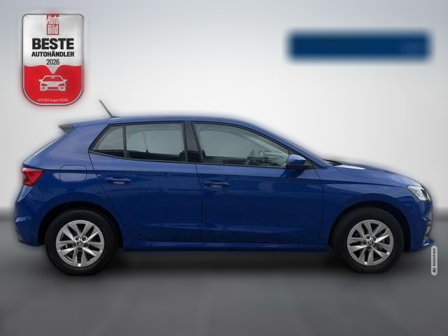 Skoda Fabia 1.0 TSI Active KLIMA / SITZHEIZUNG / PDC / ALU