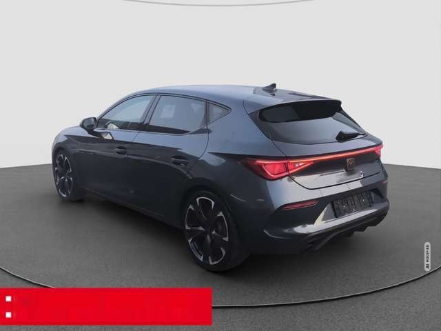 Cupra Leon 2.0 TSI DSG VZ LED PDC NAVI