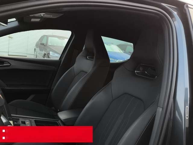 Cupra Leon 2.0 TSI DSG VZ LED PDC NAVI