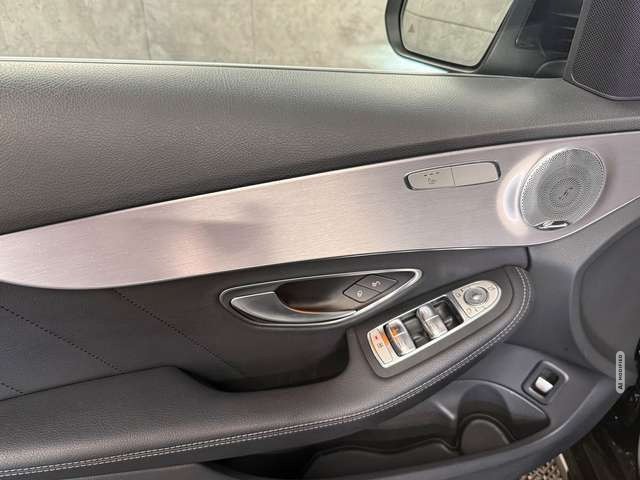 Mercedes-Benz C 300 d 4Matic AMG-Line Aut*NAVI*LED*KAM*Burmes