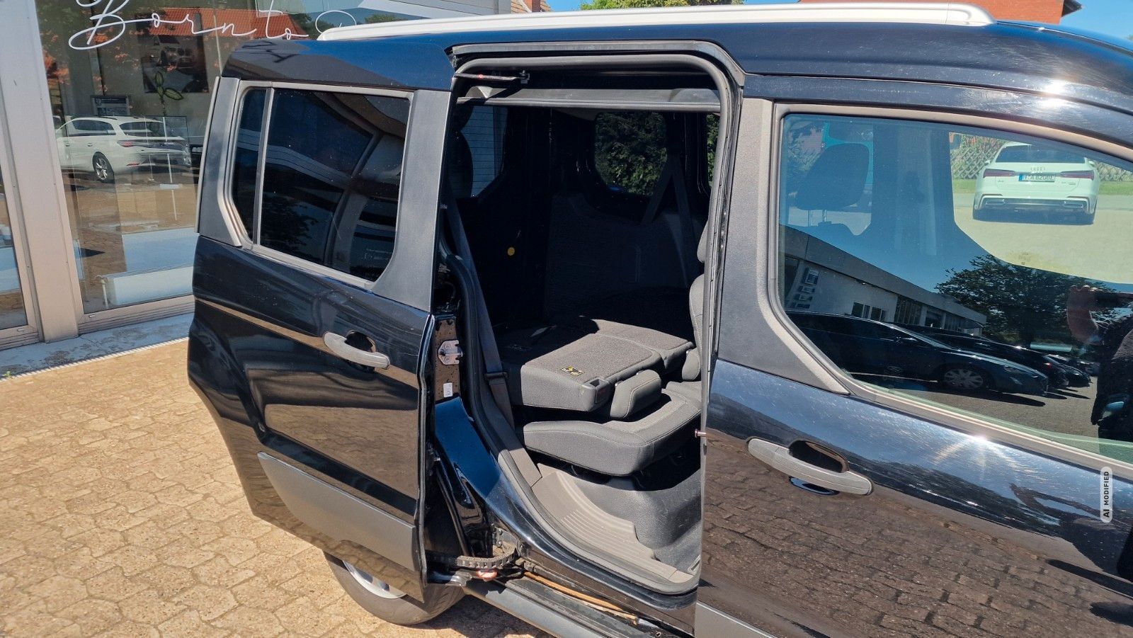 Ford Transit Connect Kombi Trend 1.HD AHK