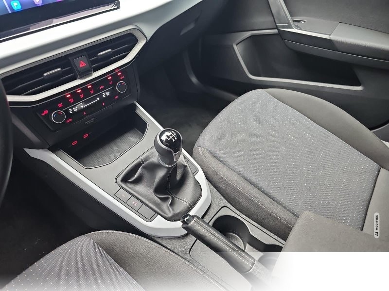 Seat Arona 1.0 TSI Style Navi LED PDC LM16