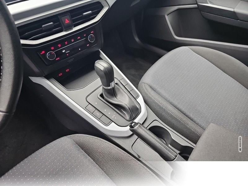 Seat Arona 1.0 TSI DSG Style Navi LED PDC LM