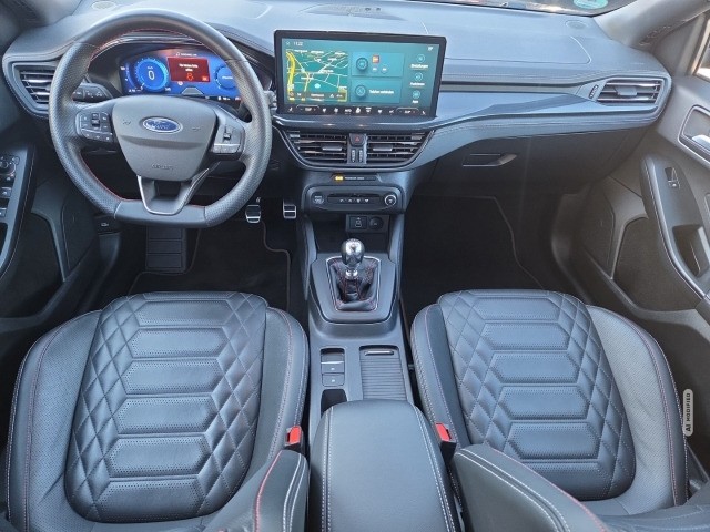 Ford Focus Turnier ST-Line Vignale LED,B&O,TWA,RFK,elHeckkl.,Leder uvm.
