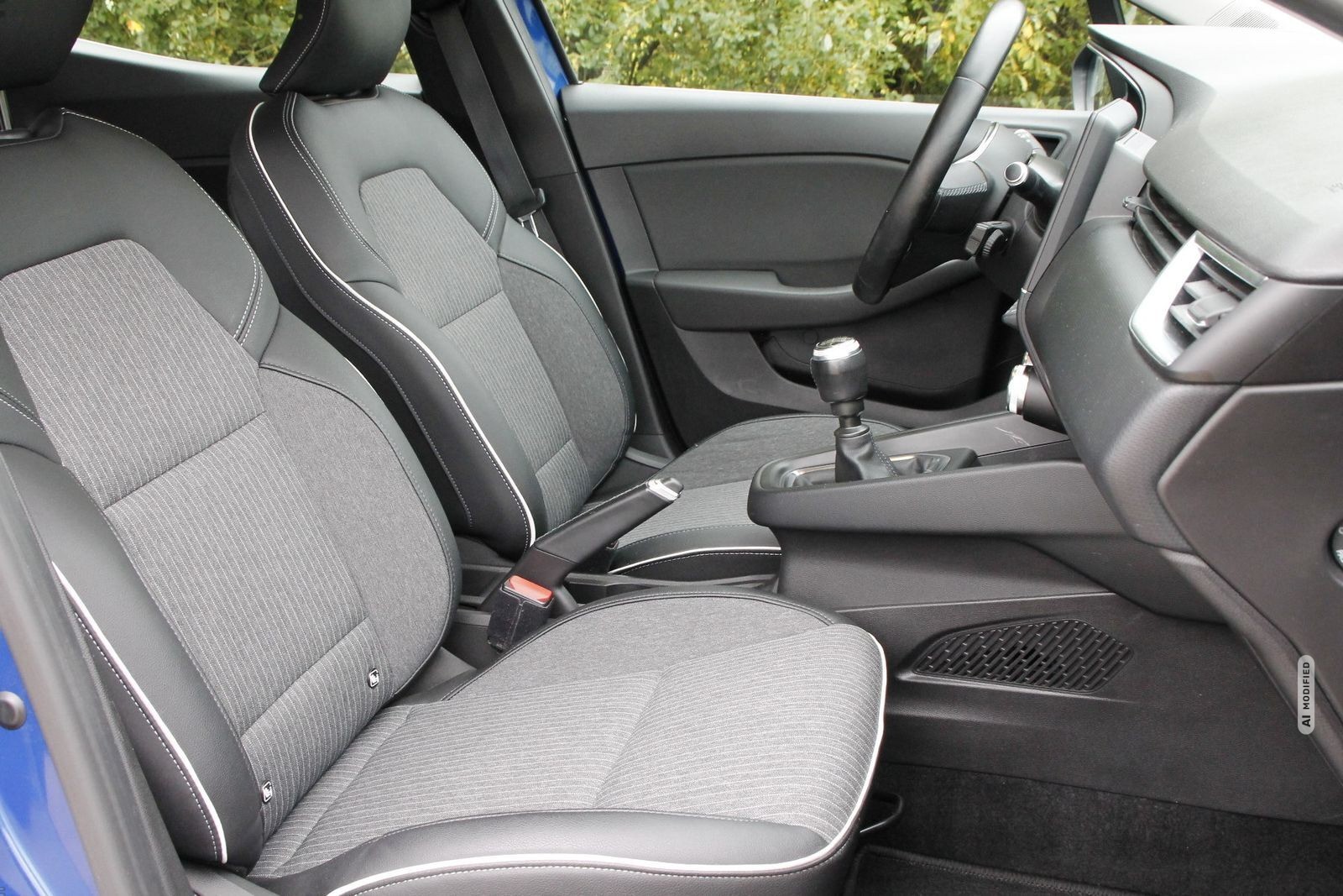 Renault Clio INTENS TCe 90