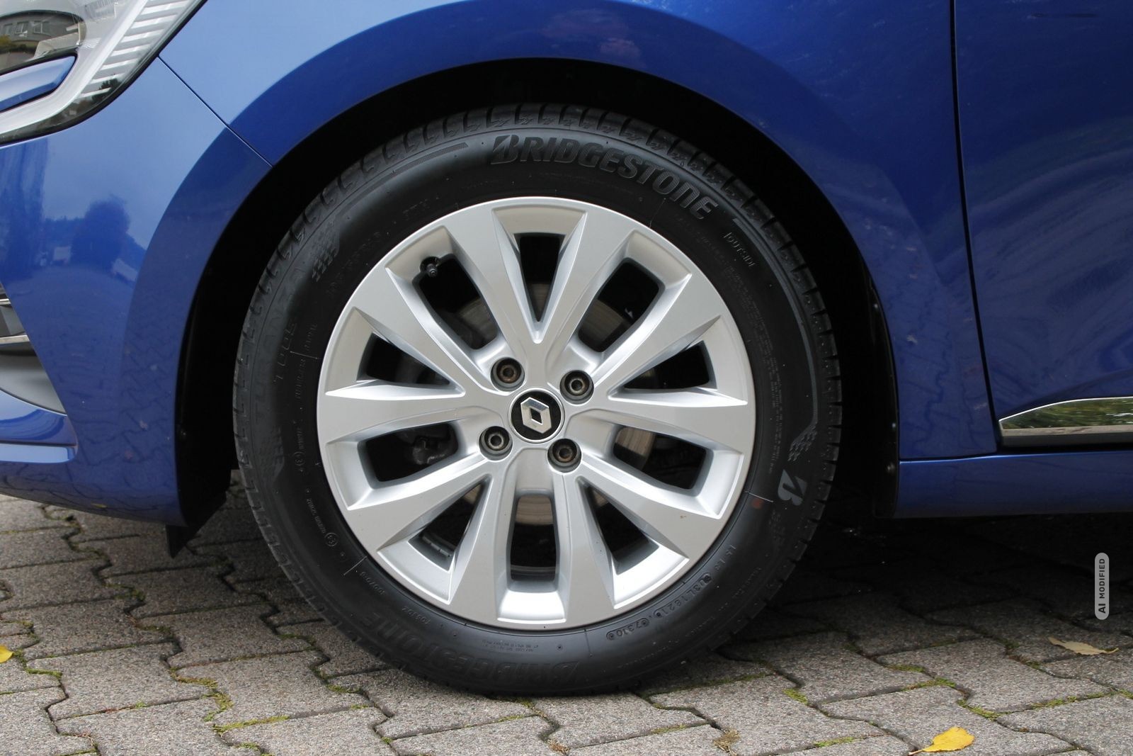 Renault Clio INTENS TCe 90
