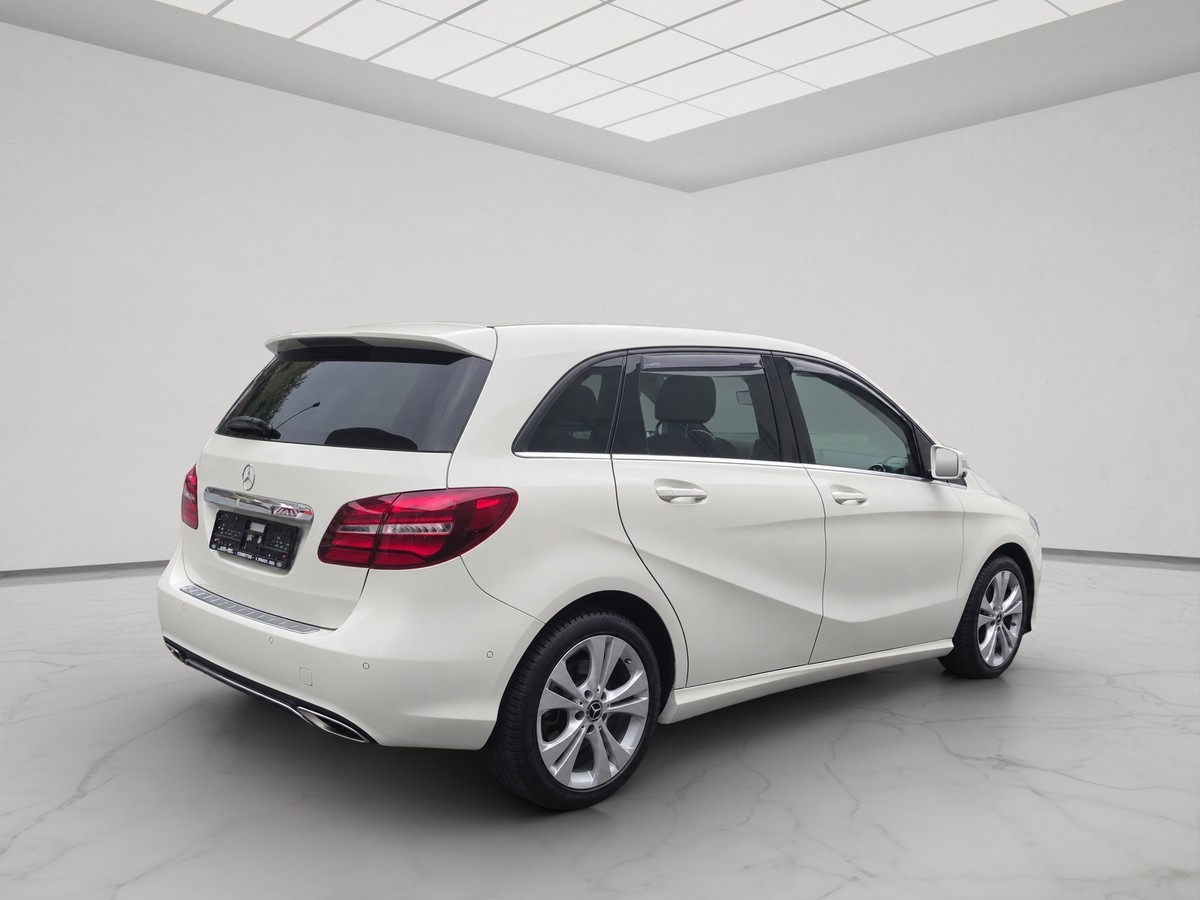 Mercedes-Benz B 220 Urban 4Matic