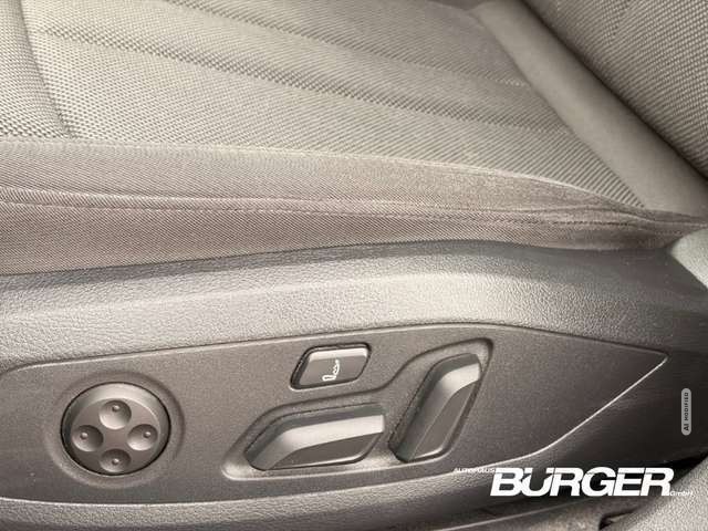 Audi A4 35 TFSI advanced Matrix-LED Navi 360° ACC StandHZG