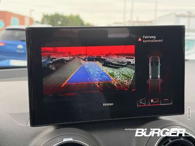 Audi Q2 35 TFSI DSG LED Kamera SitzHZG Tempo CarPlay PDC v