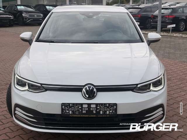 Volkswagen Golf VIII Style AHK-abnehmbar Navi Digitales Cockpit Me