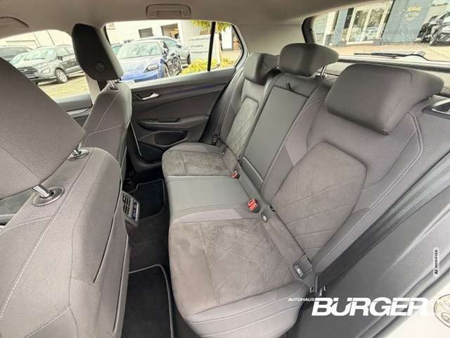 Volkswagen Golf VIII Style AHK-abnehmbar Navi Digitales Cockpit Me