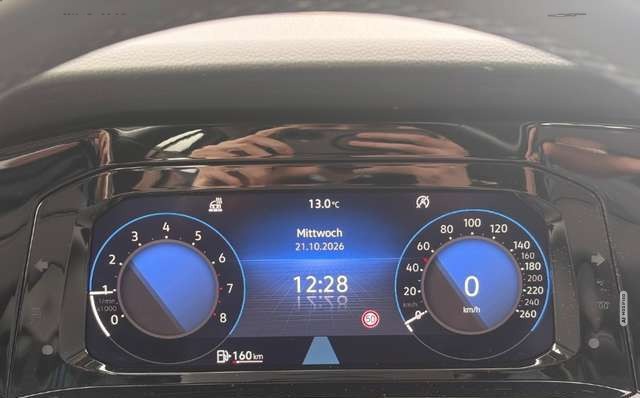 Volkswagen Golf VIII Style AHK-abnehmbar Navi Digitales Cockpit Me