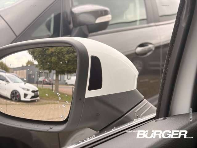 Volkswagen Golf VIII Style AHK-abnehmbar Navi Digitales Cockpit Me