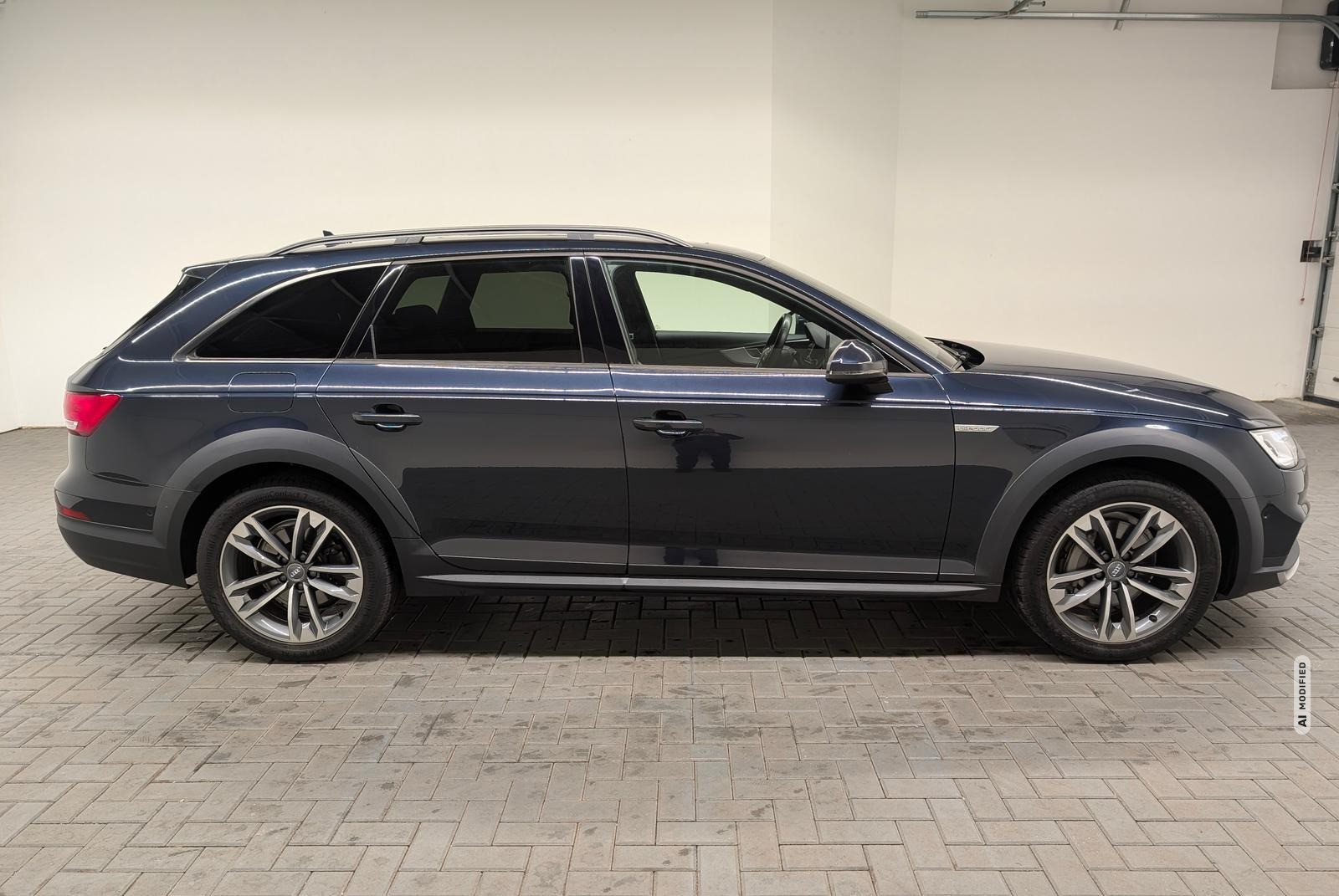 Audi A4 Allroad quattro Bi-Xenon/Nav/AHK/Pano/SHZ/elH
