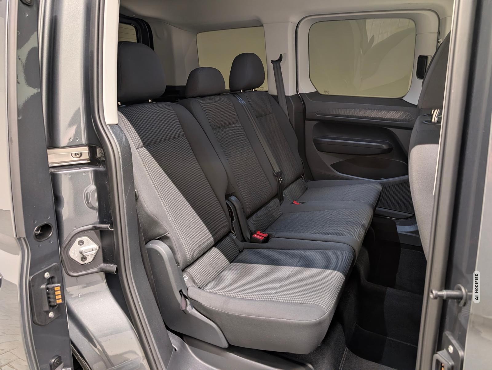 Volkswagen Caddy Klimaaut./App-C./DAB/SHZ/PDC/Kam/GRA/16-LM