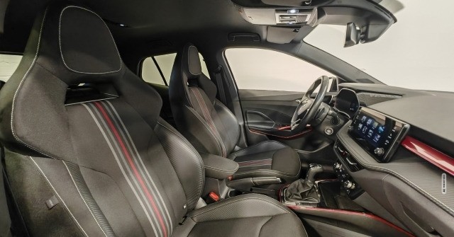 Skoda Fabia Monte Carlo 1,0 TSI DSG CarPlay ACC KAM PDC