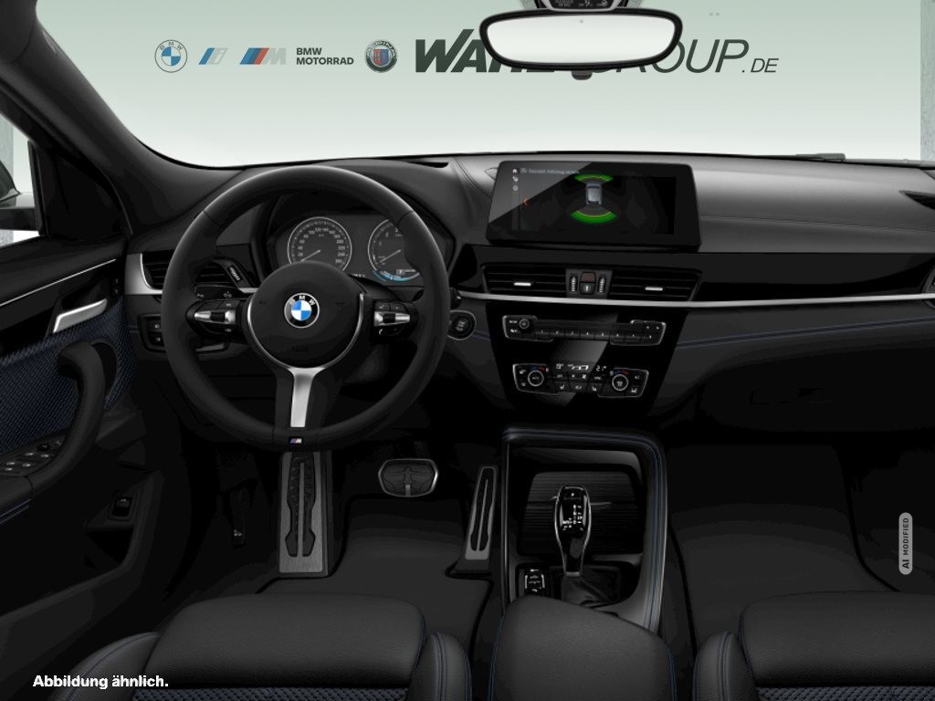 BMW X2 M SPORT NAVI PLUS HUD AHK PANO GRA RFK ALARM KOMFORTZG DAB