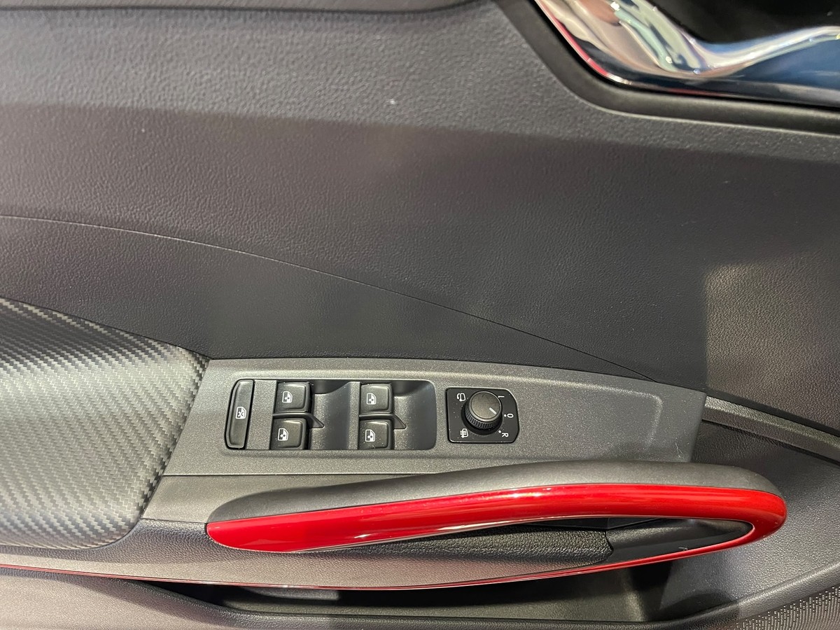 Skoda Fabia Monte Carlo 1.0 TSI DSG LED Kamera 5J