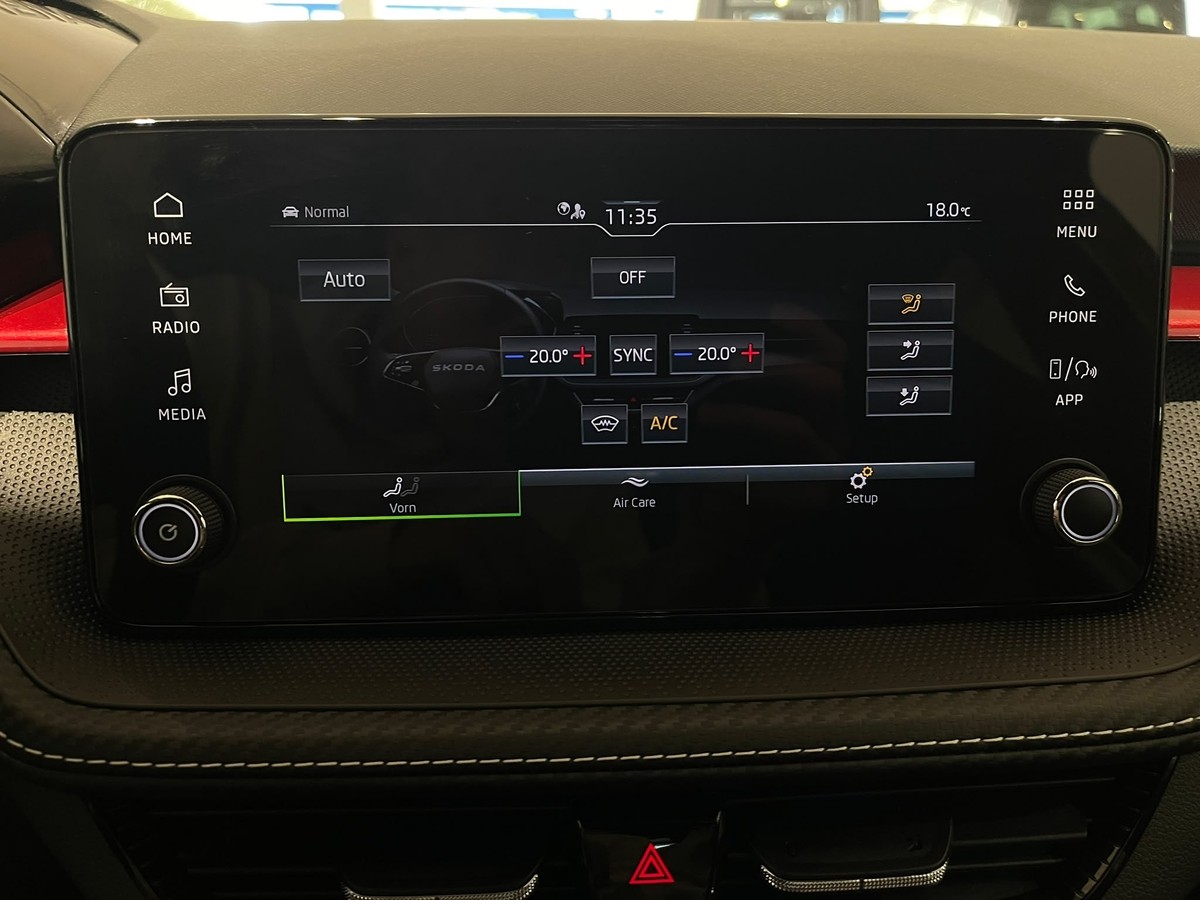 Skoda Fabia Monte Carlo 1.0 TSI DSG LED Kamera 5J