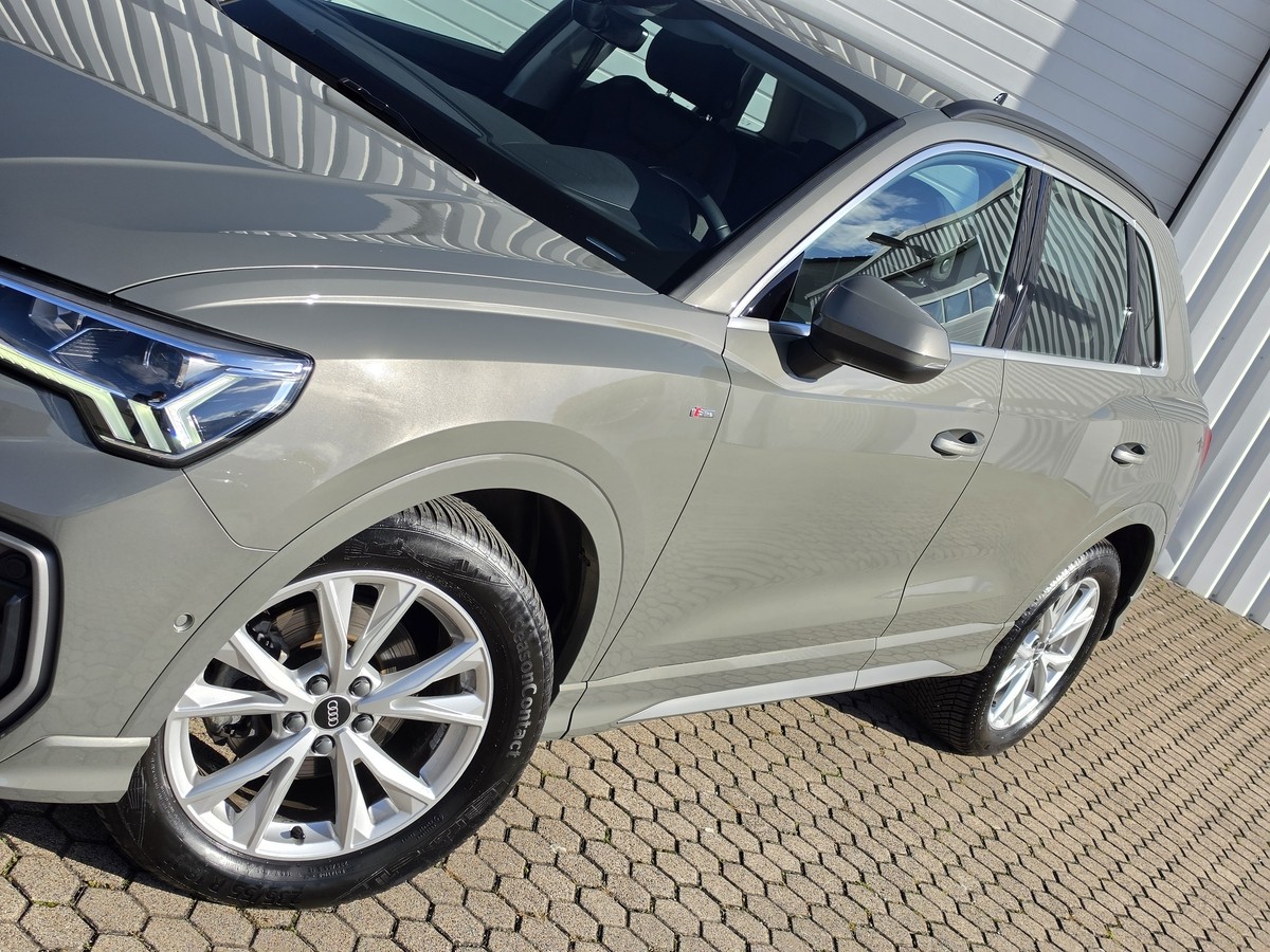 Audi Q3 35 TFSI S line*AHK*Virtual Cockpit*LED*Navi