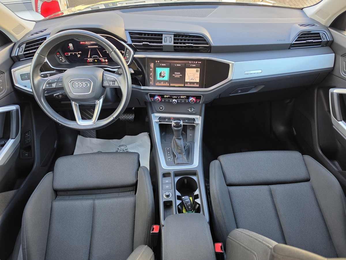 Audi Q3 35 TFSI S line*AHK*Virtual Cockpit*LED*Navi