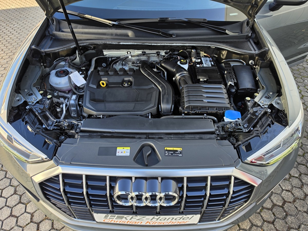 Audi Q3 35 TFSI S line*AHK*Virtual Cockpit*LED*Navi