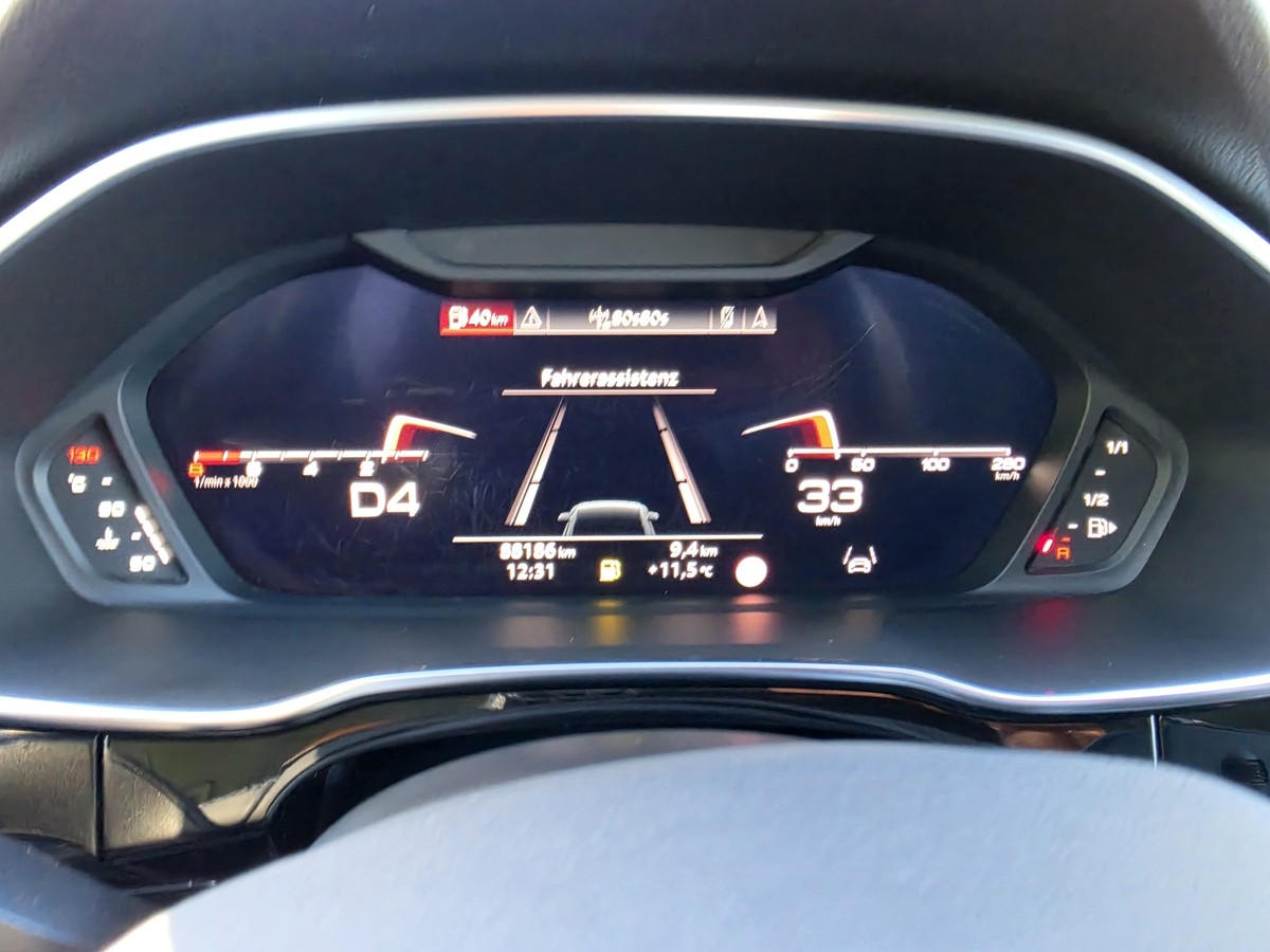Audi Q3 35 TFSI S line*AHK*Virtual Cockpit*LED*Navi
