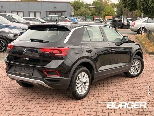 Volkswagen T-Roc Life 1.5 TSI Navi AHK Winterpaket PDC v+h CarPlay