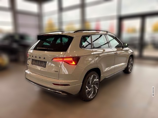 Skoda Karoq Sportline 4x4 AHK Pano Navi LED LenkradHZ Kurvenli