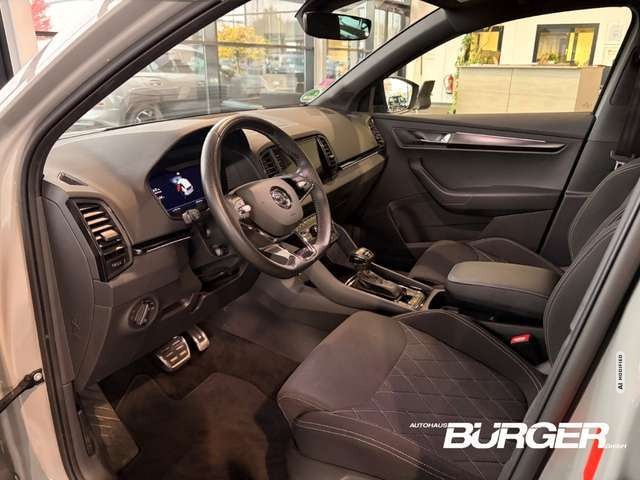 Skoda Karoq Sportline 4x4 AHK Pano Navi LED LenkradHZ Kurvenli