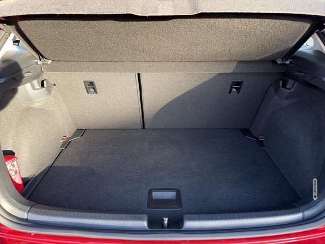 Volkswagen Polo VI 1.0 TSI Life KLIMA / SITZHEIZUNG / LED / APP-CO