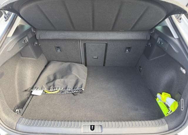 Cupra Formentor 1.4 e-Hybrid DSG / KLIMA / NAVI / KAMERA / SITZHEI