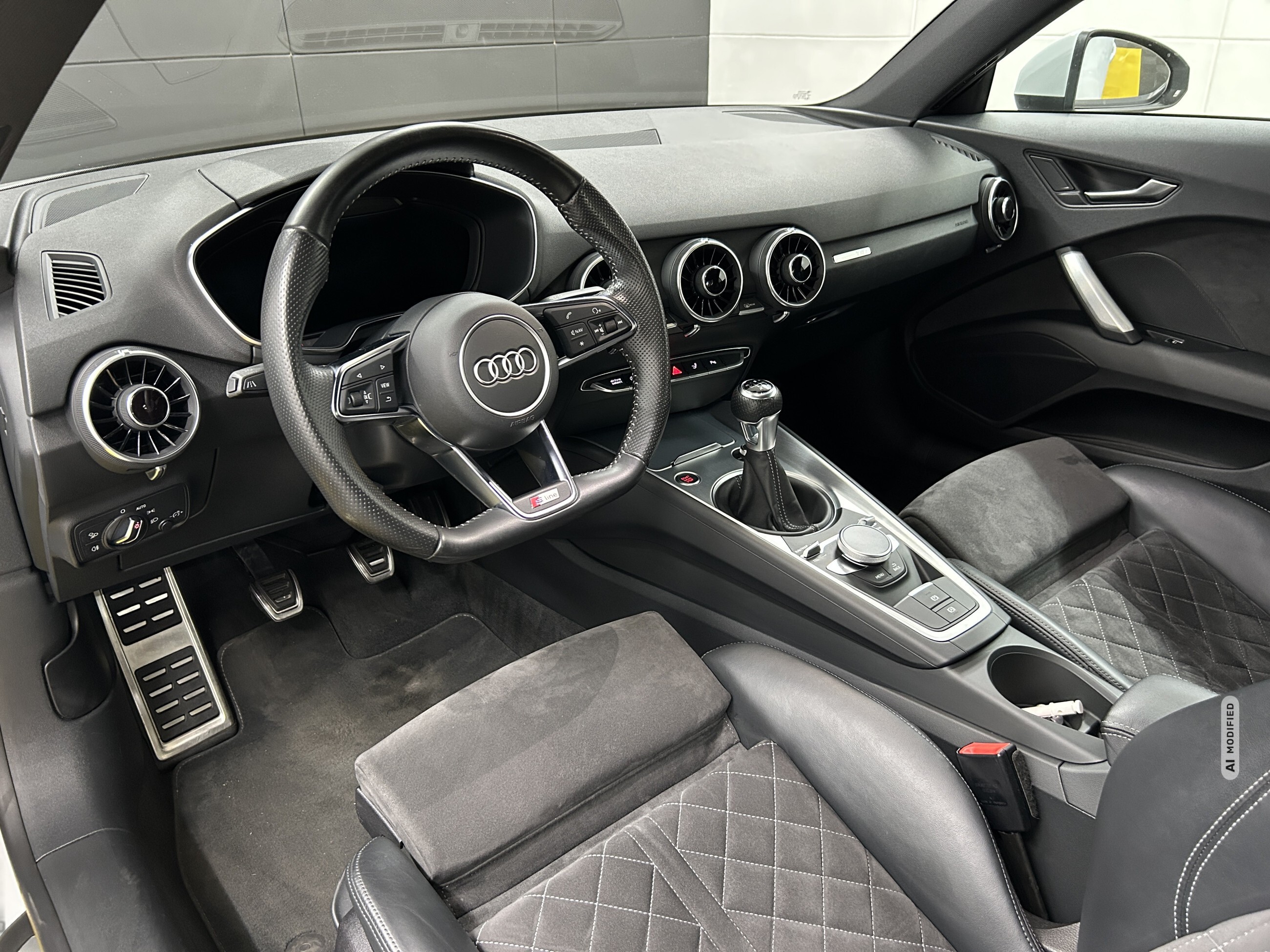 Audi TT Coupé 2.0 Doppel-S line+LED+PDC+Digital+Alcan